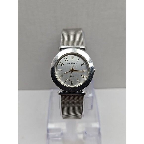 Skagen Denmark 107SGSC Womens Stainless Milanese Quartz Watch Silver New Battery - Picture 1 of 10